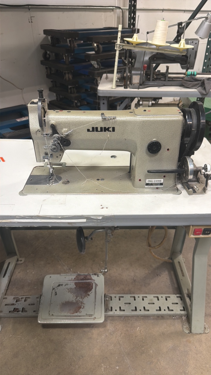 Juki DNU  241HS