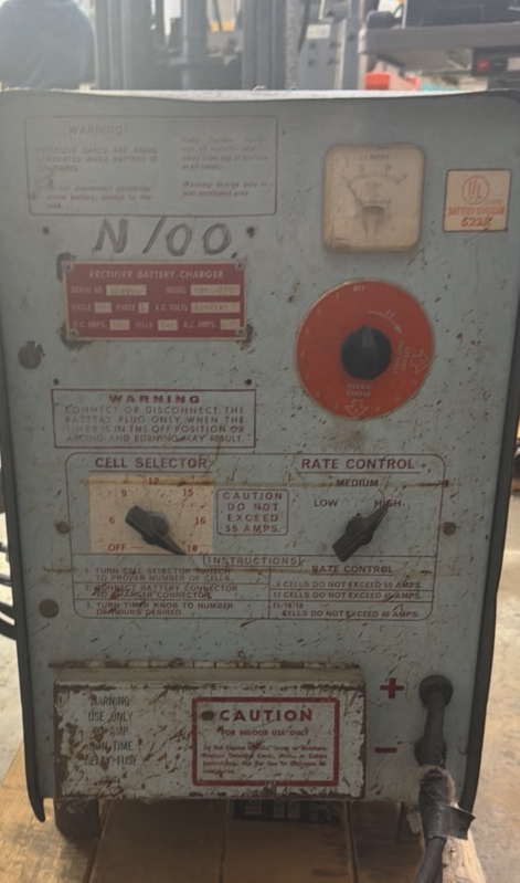 portable battery charger model sdr6-1855