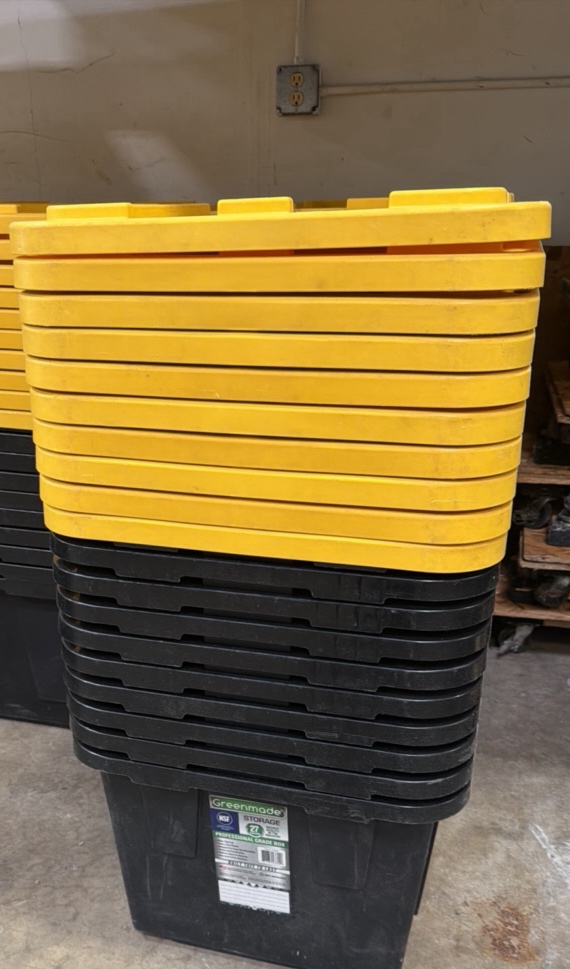 27-gallon totes (10)