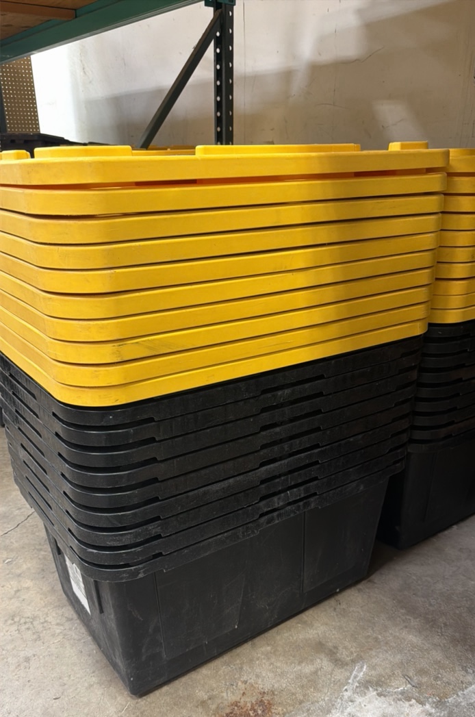27 gallon totes(10)