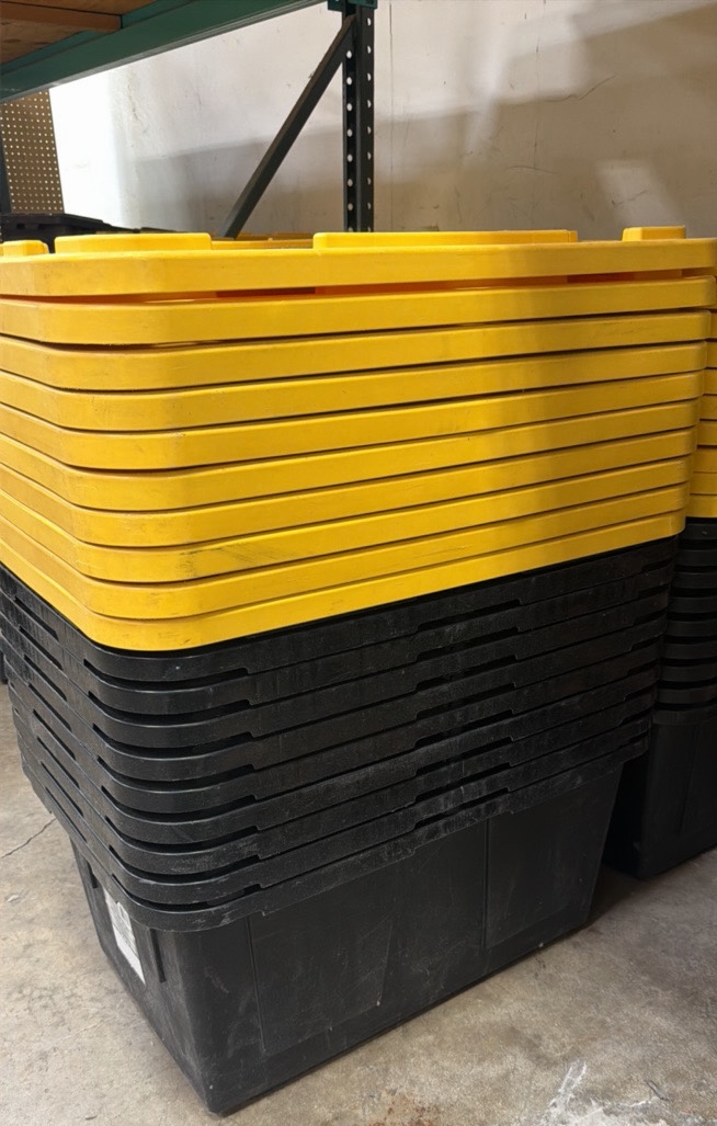 27 gallon totes (10)