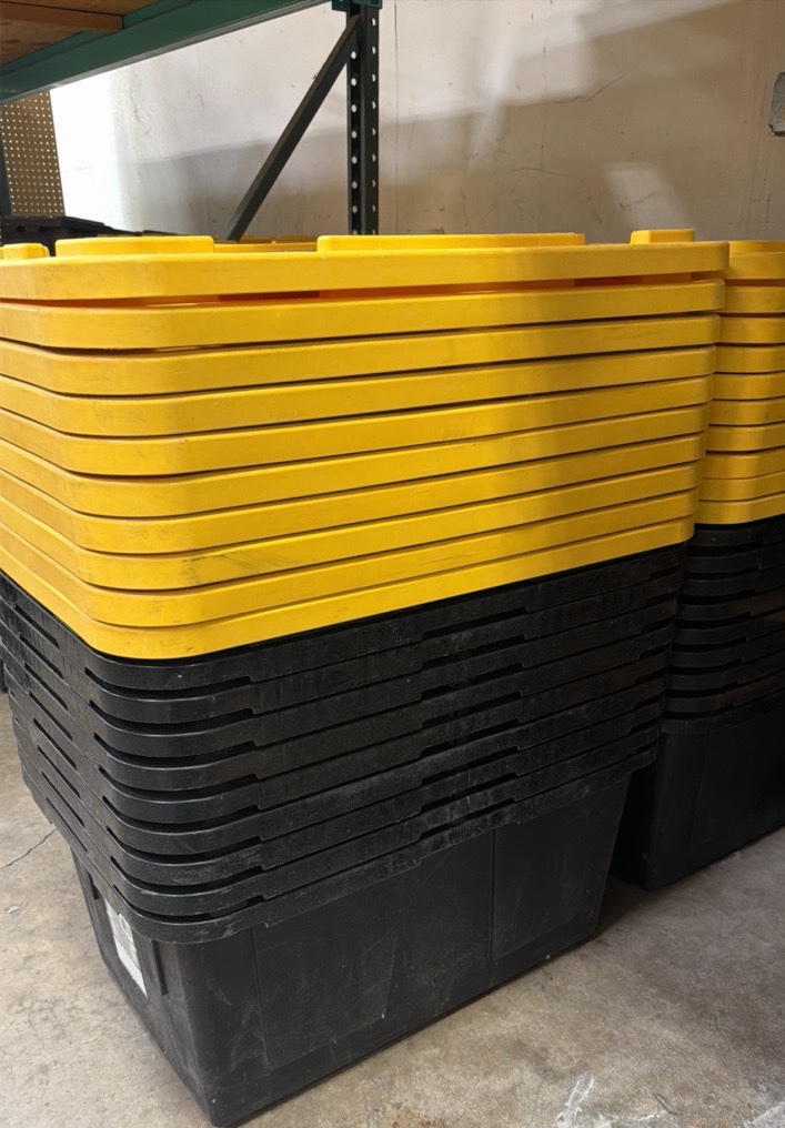 27 gallon totes (10)