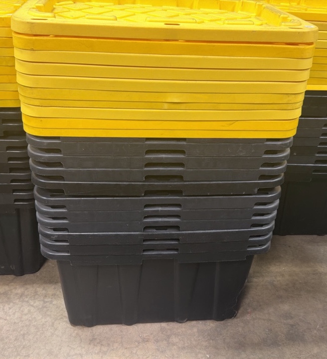 27 gallon totes(10)