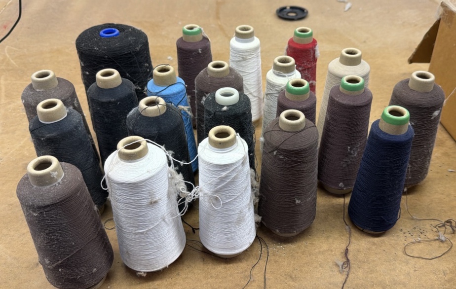 thread spools (open)