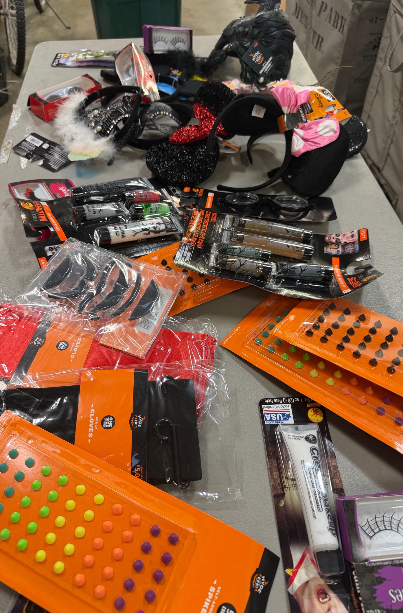 Halloween costume accessories