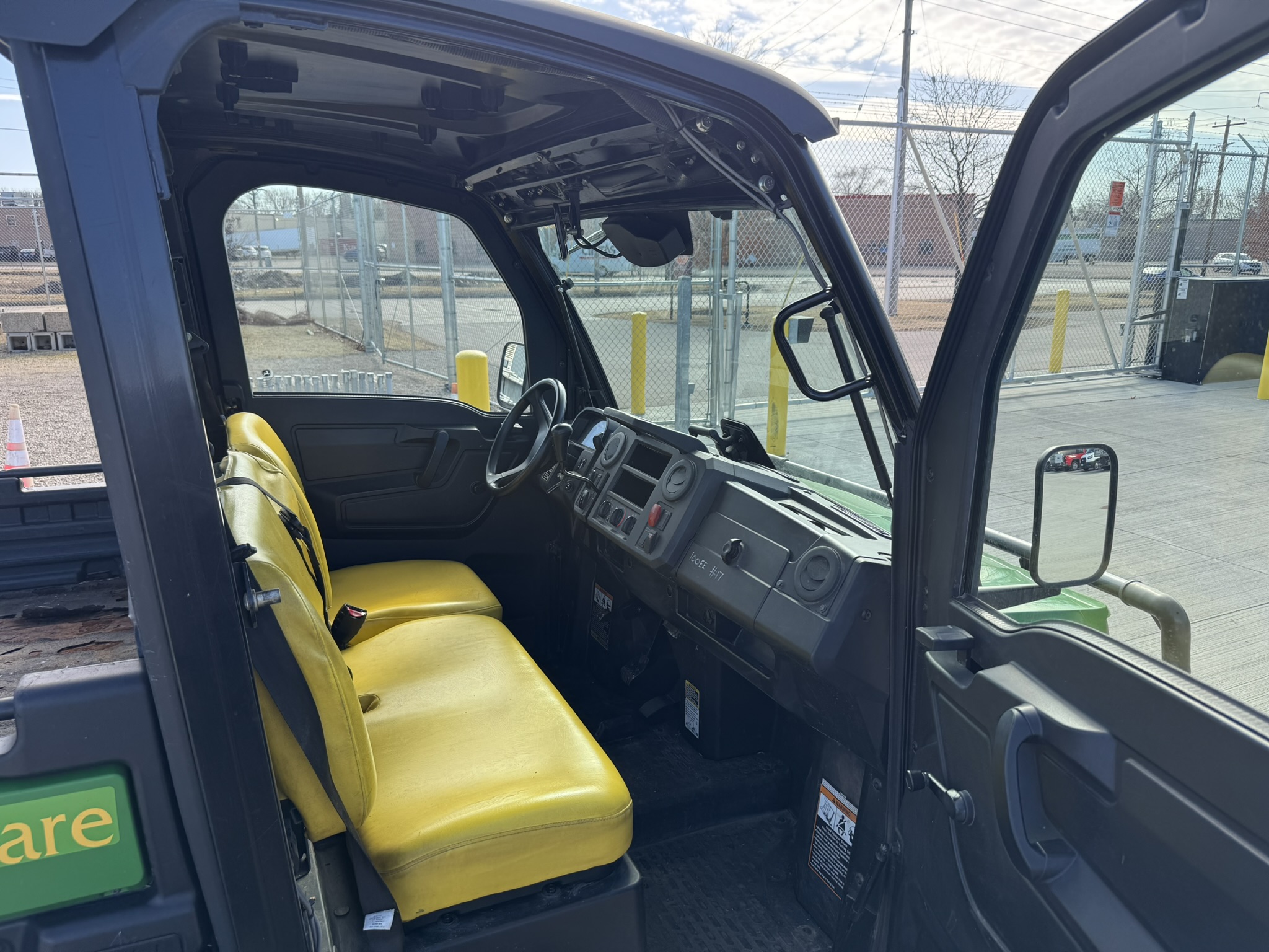 2018 John Deere Gator XUV 835M  Climate Controlled Cab