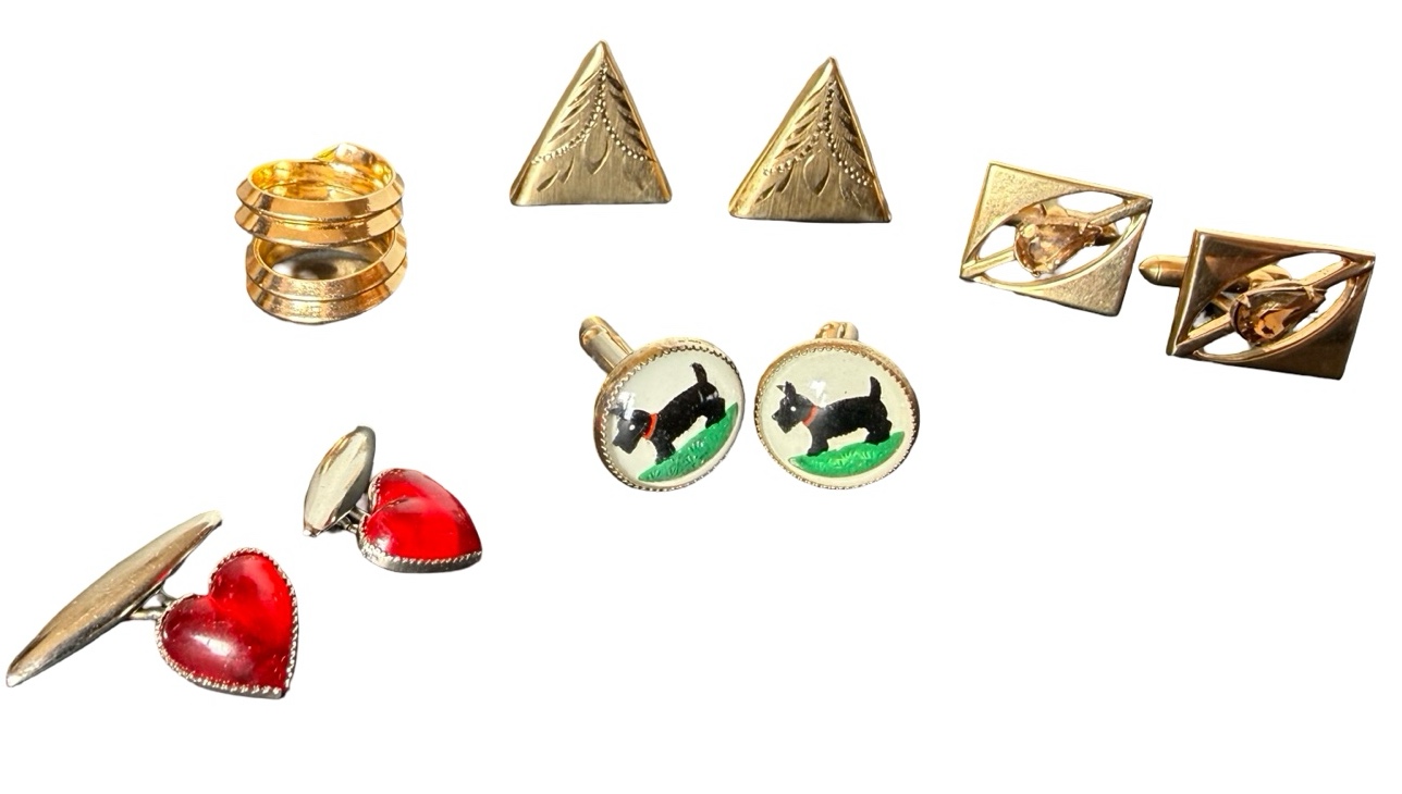 Variety of Vintage Cuff Links & Accessories