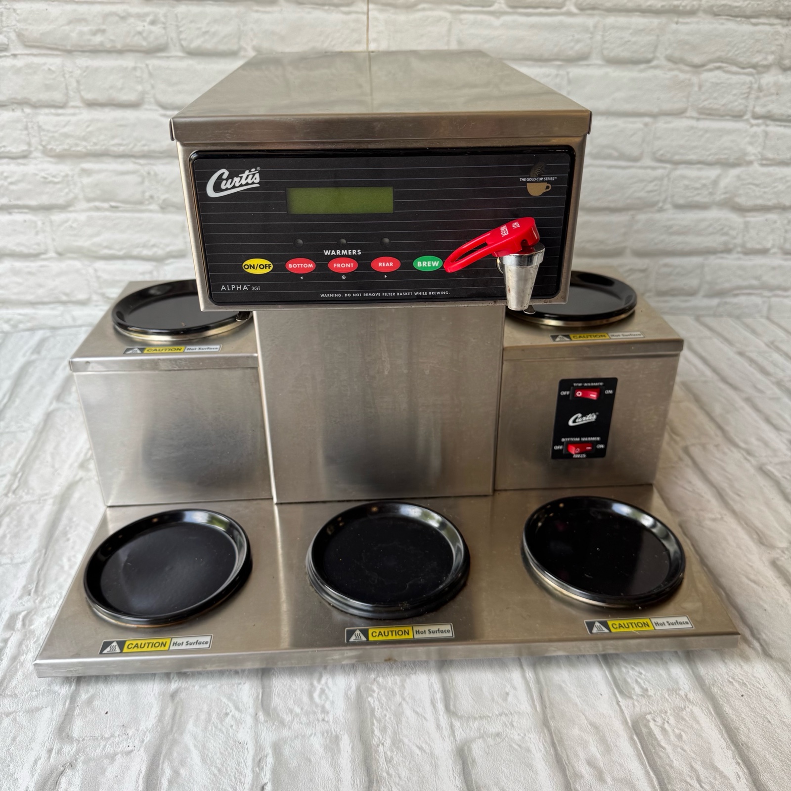 commercial coffee brewer Curtis Alpha 3GT