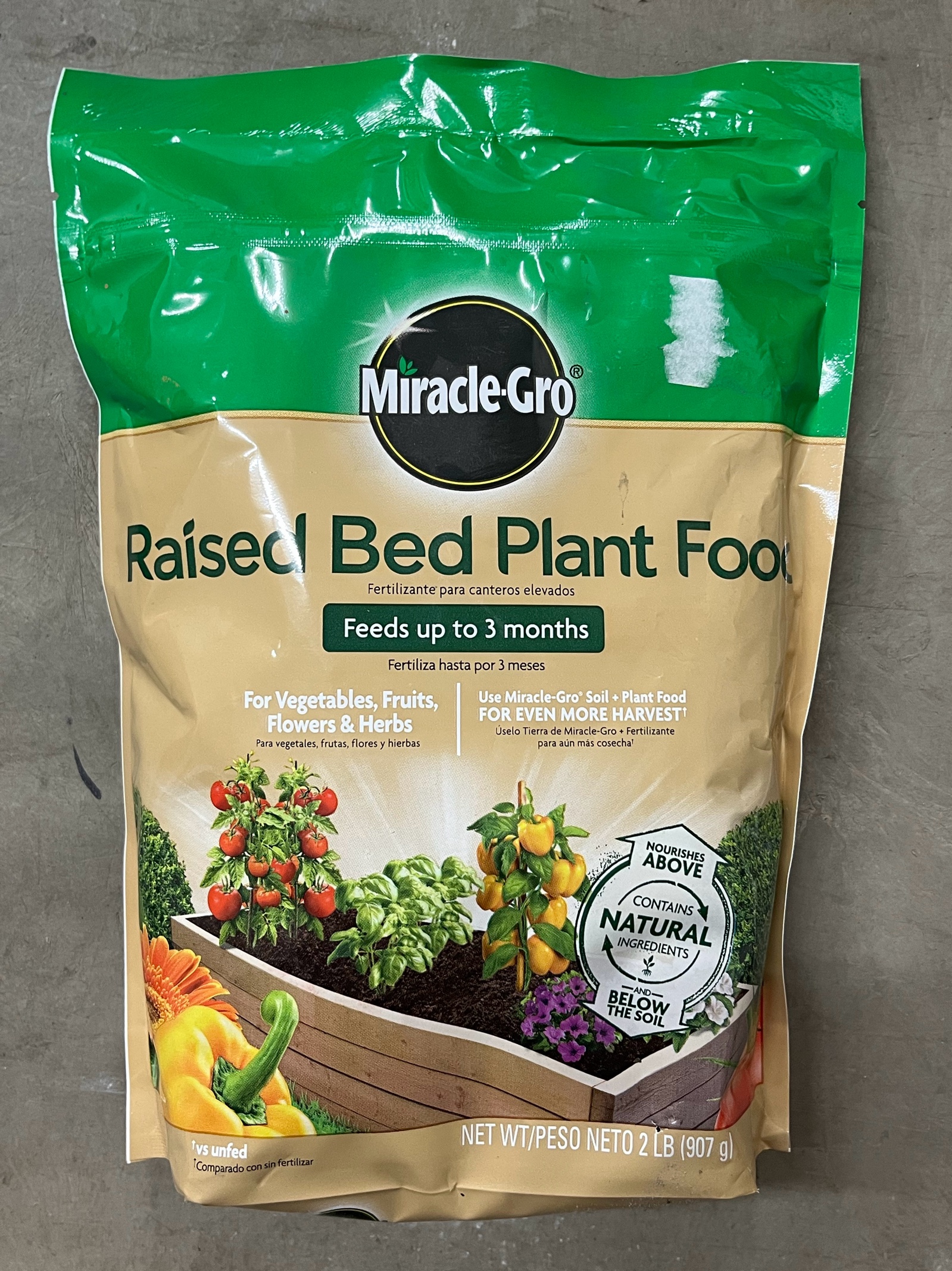 Miracle-Gro Raised Bed Plant Food, 2-Pound