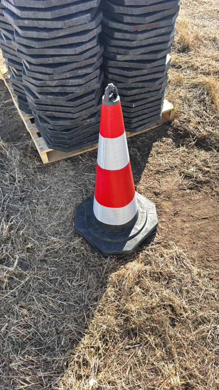 SAFETY TRAFFIC CONES - 2026 - Unused - IRSTC (50)