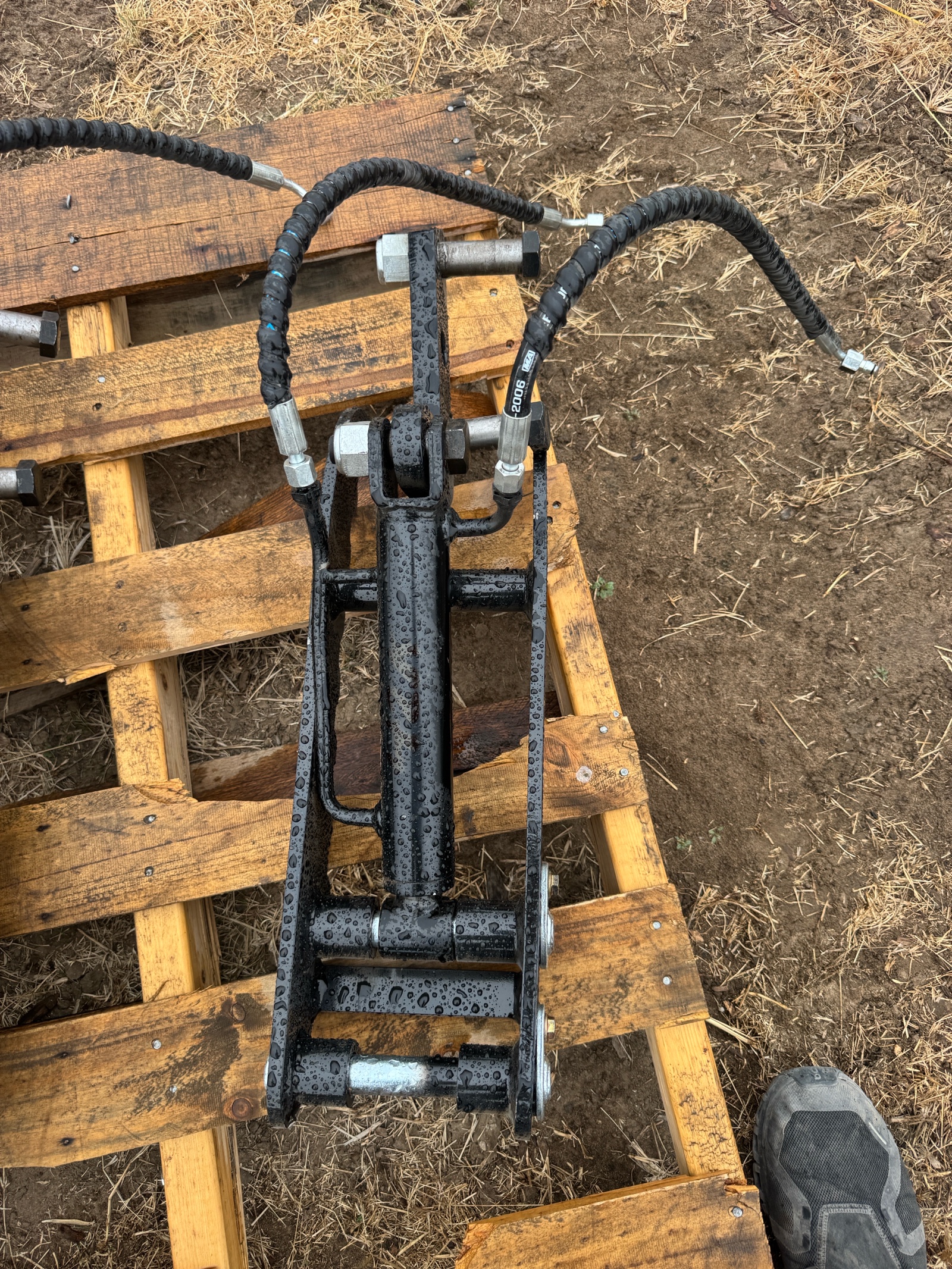 Hydraulic Thumb Clamp - 2026 - Unused