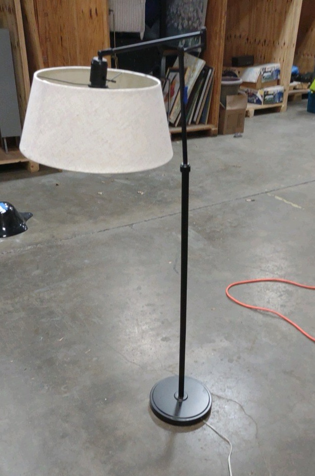 floor lamp