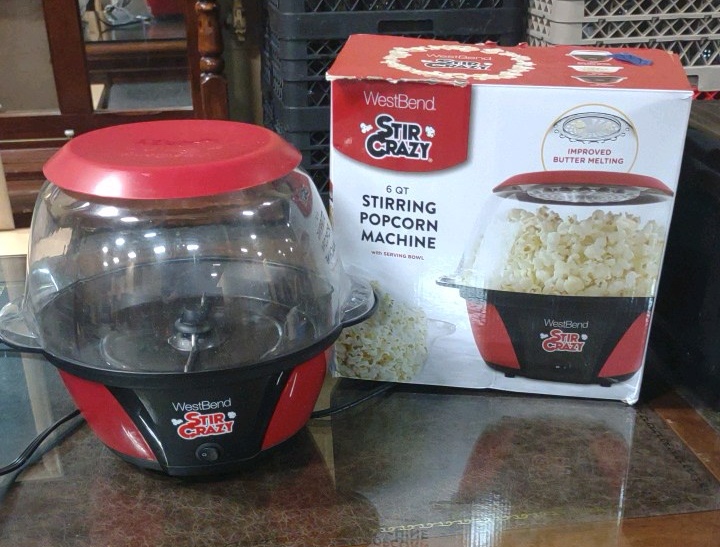popcorn maker