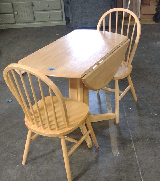 solid wood drop leaf table 2 chairs