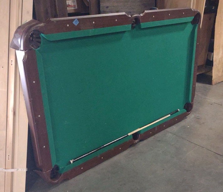 MD Sports pool table