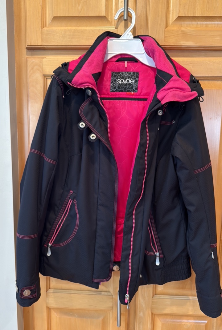 Spyder size 8 ski jacket