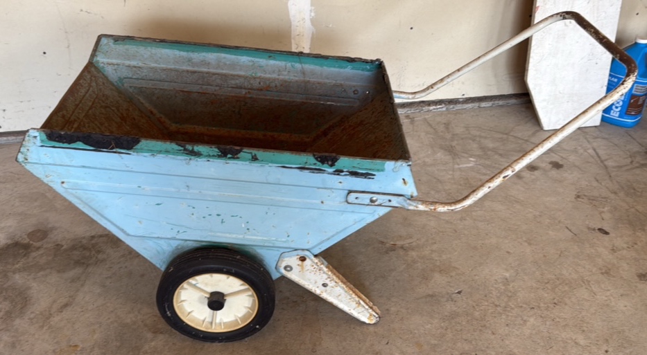 vintage lawn cart