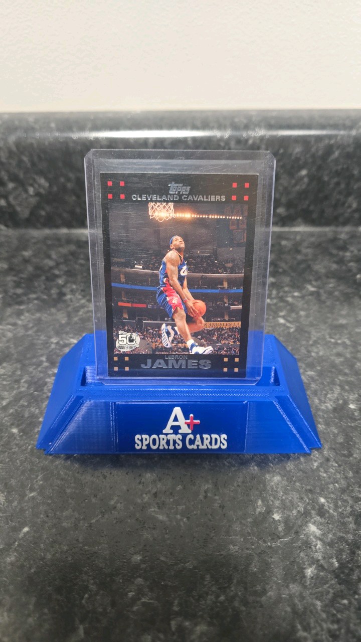 2007 Topps LeBron James #23