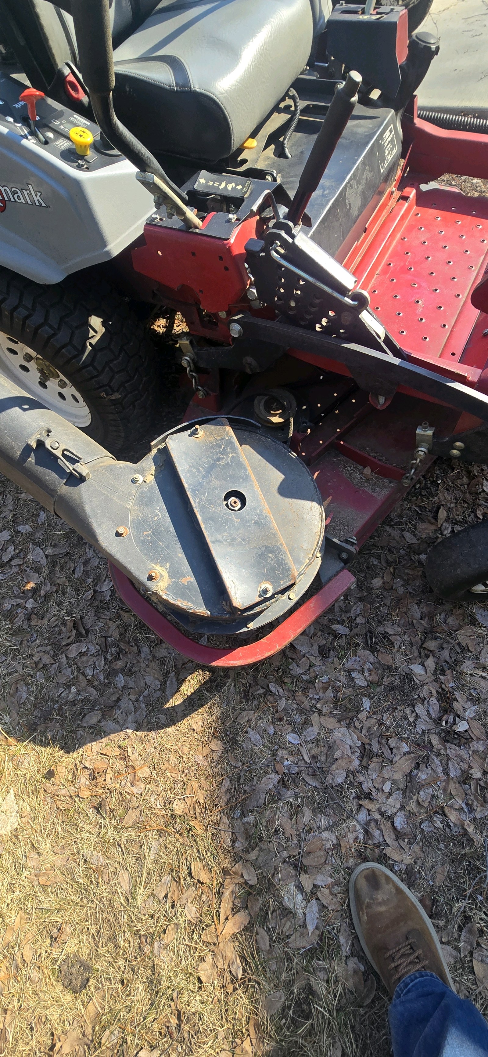 Exmark zero turn lawn mower w/bagger