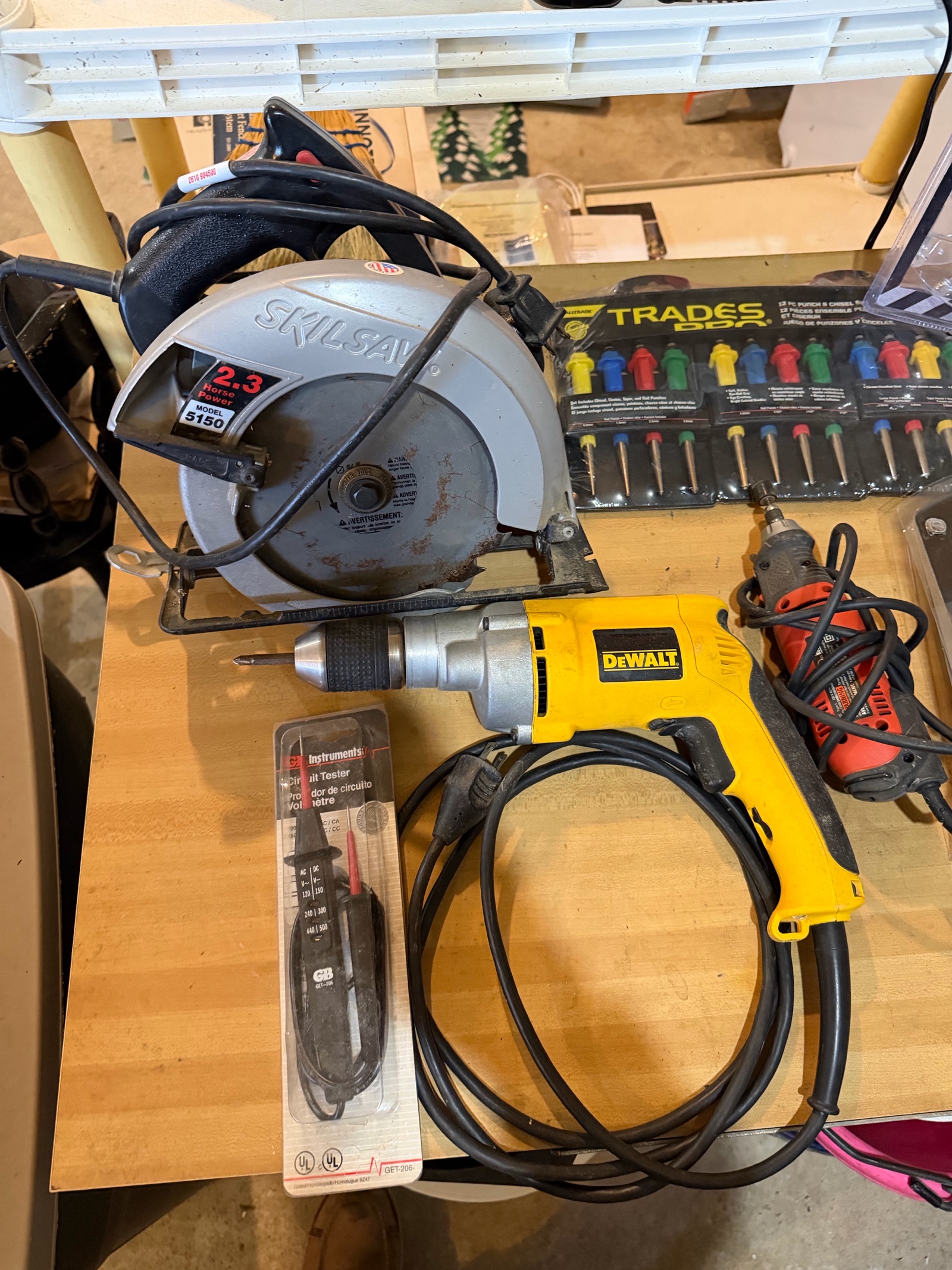 Power Tool & Safety Lot  DeWalt Drill, Skilsaw Circular Saw, Dremel, Safety Glasses & More