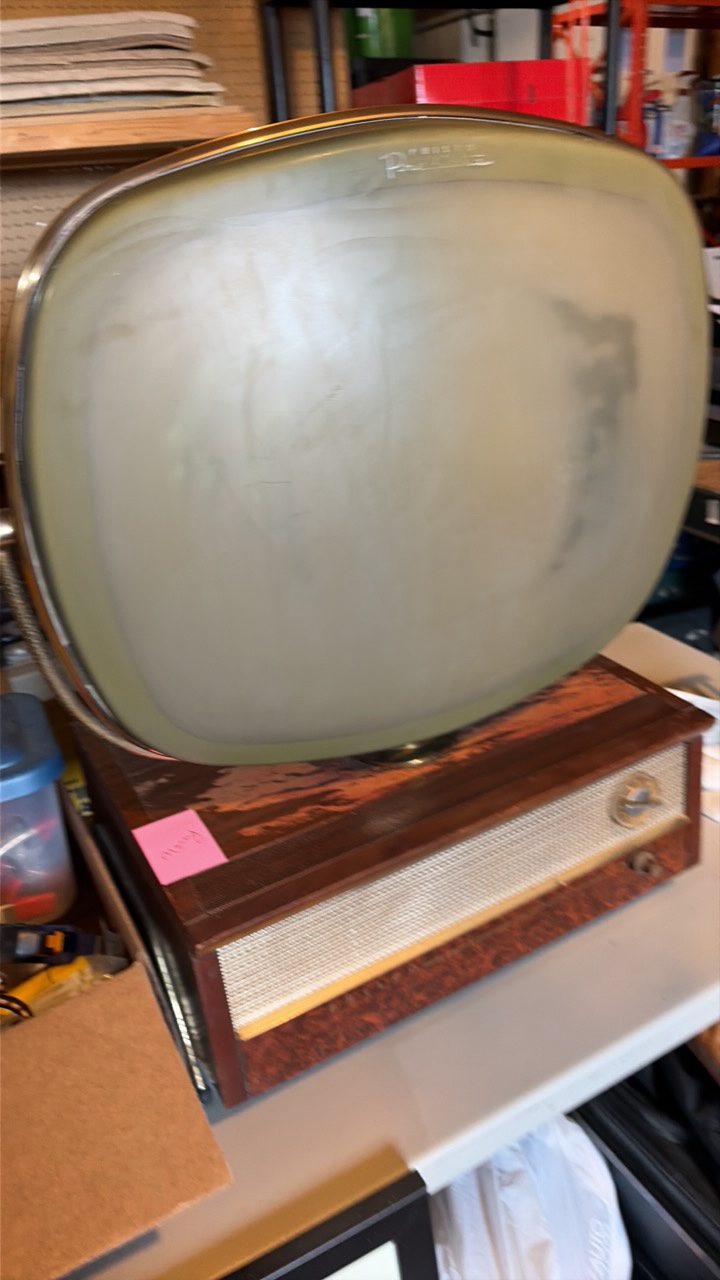 vintage philco predista television