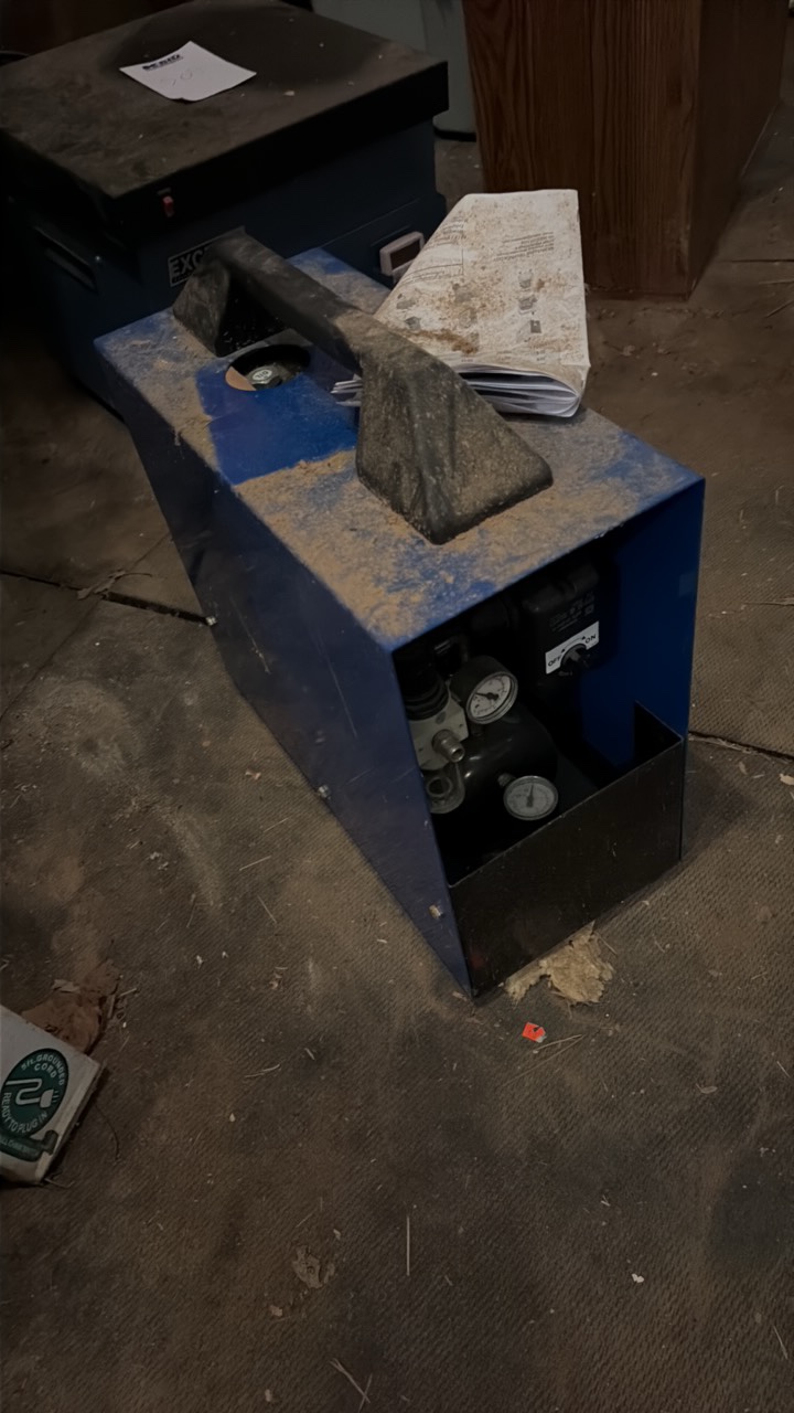 Compressor silent