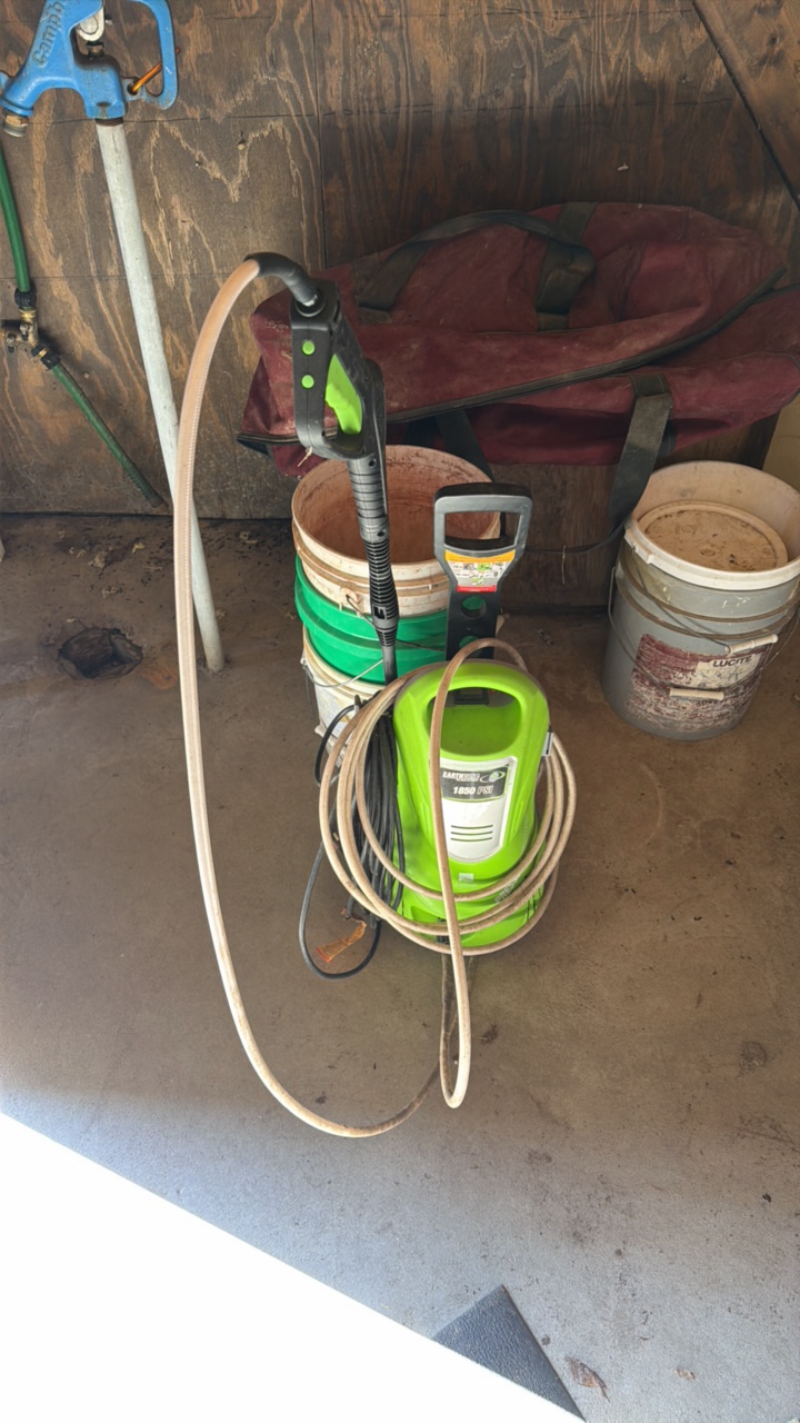 Earth Wise 1850 PSI pressure washer