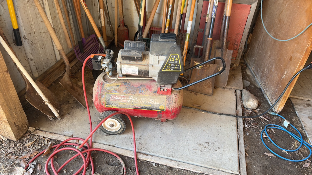 Coleman 11 Gallon 4 HP Air Compressor