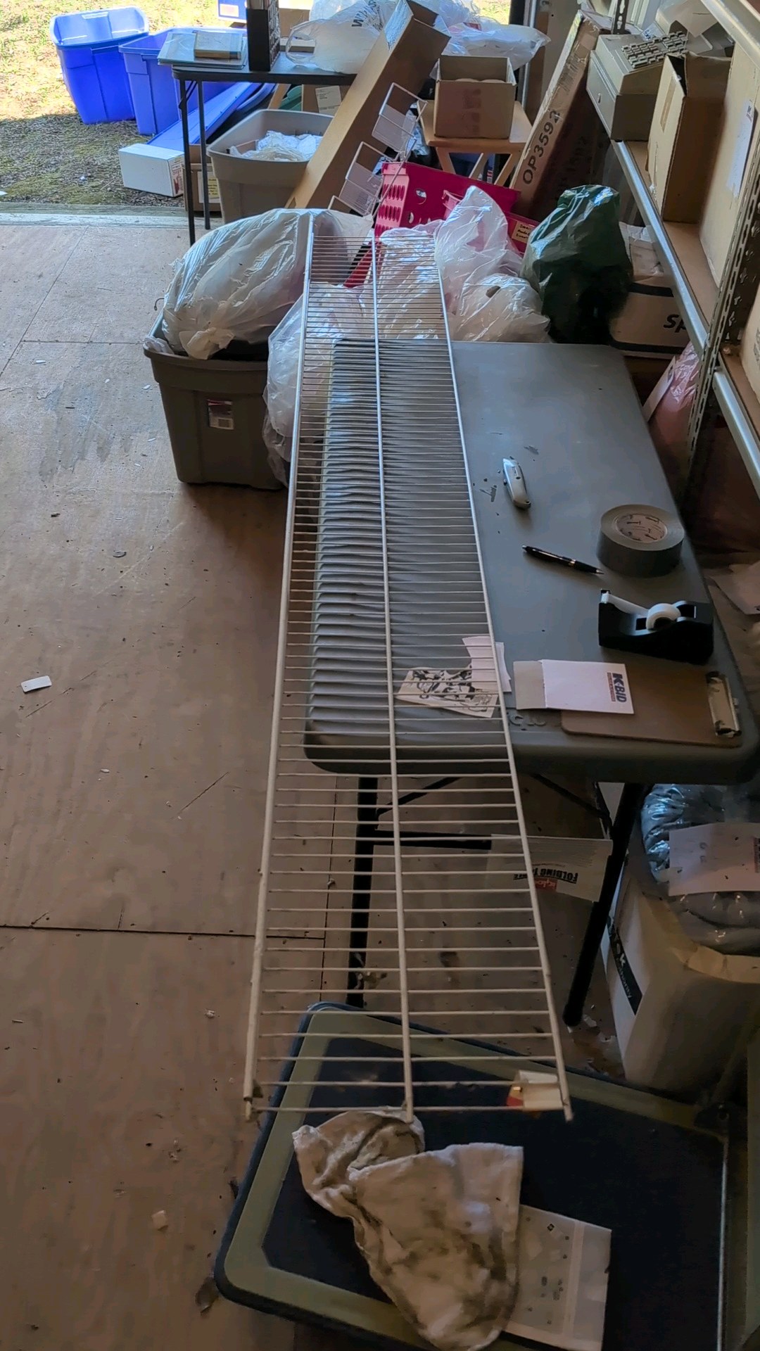 wire shelving
