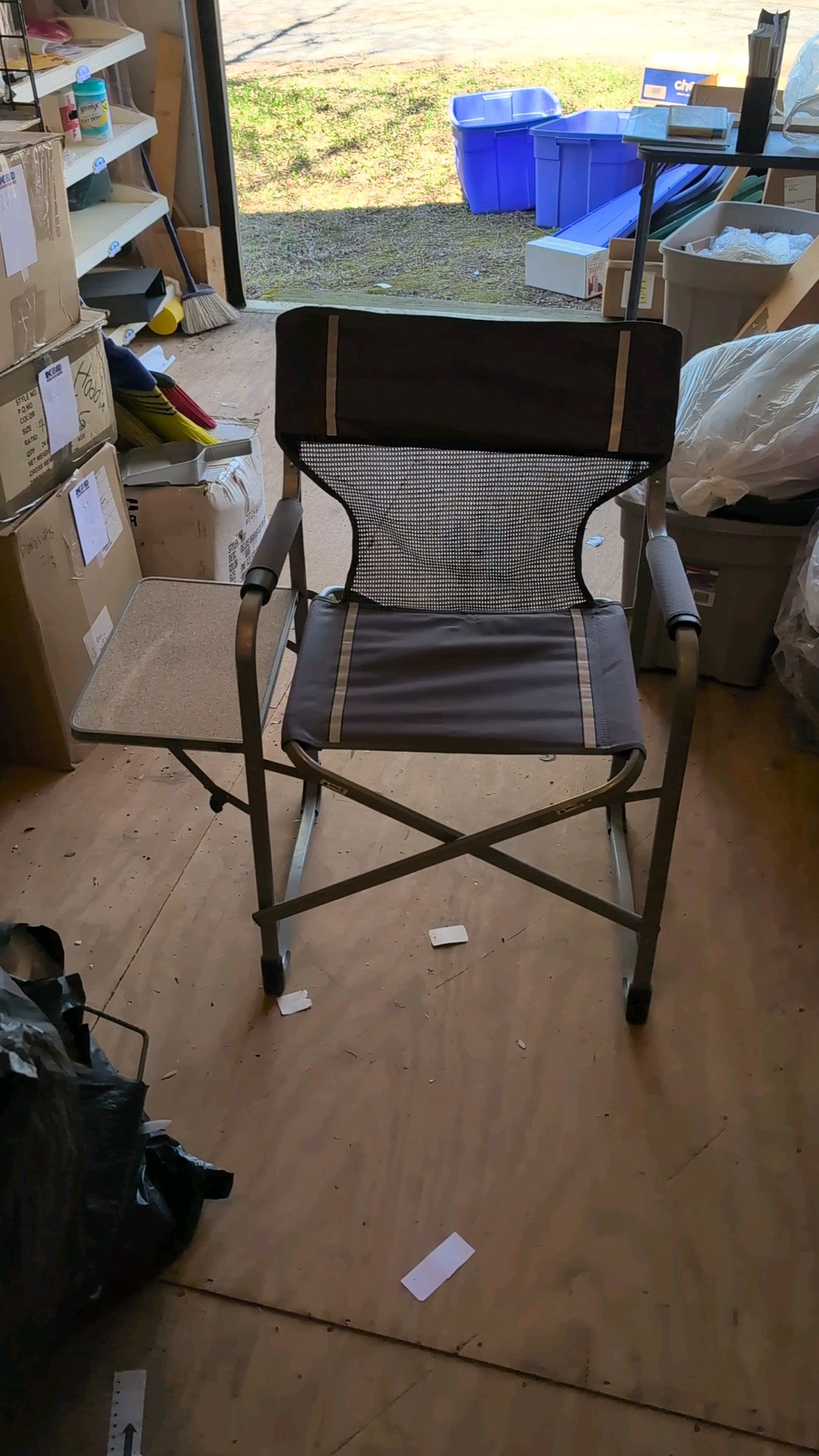 collapsible chair with table