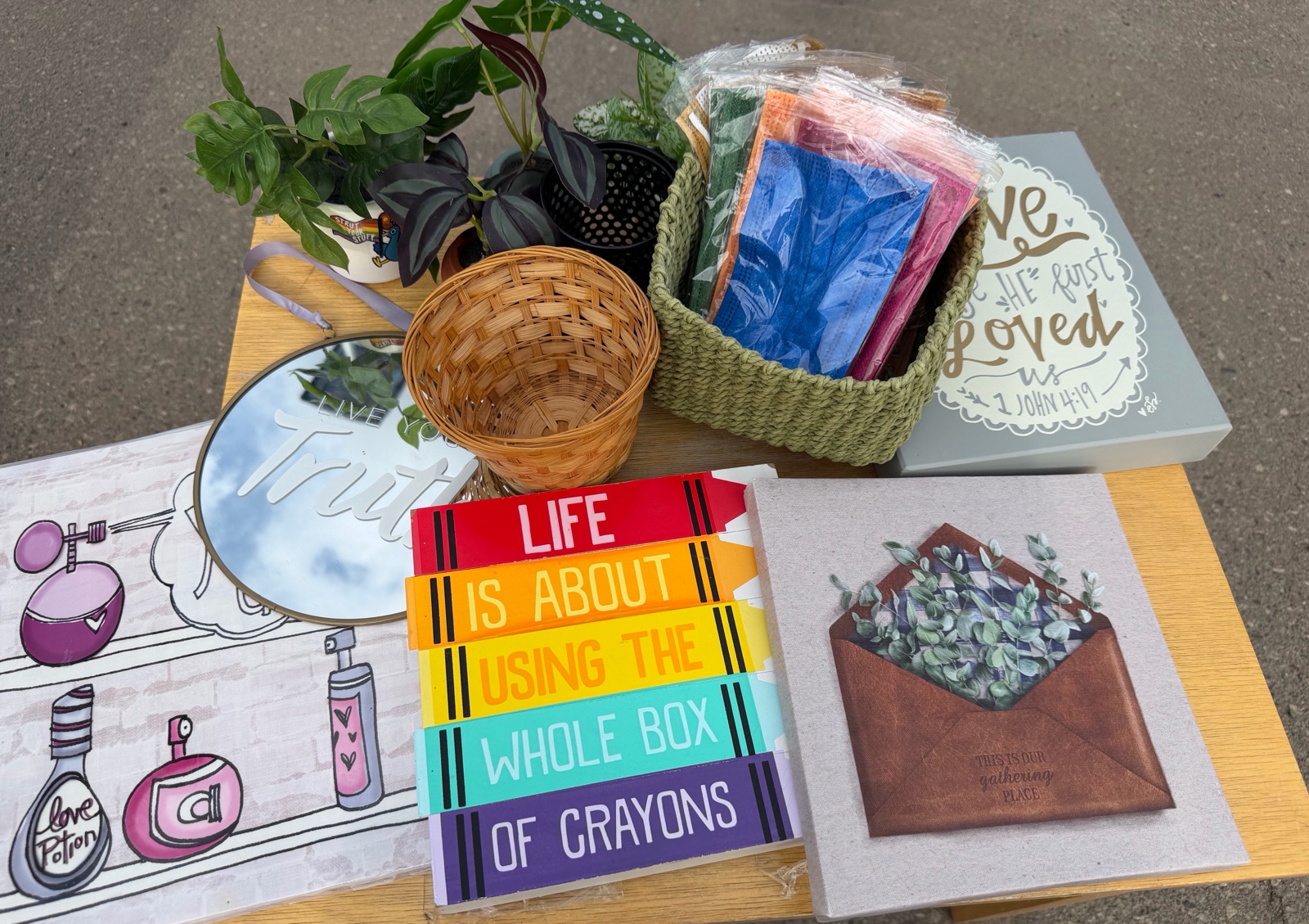 classroom decorations