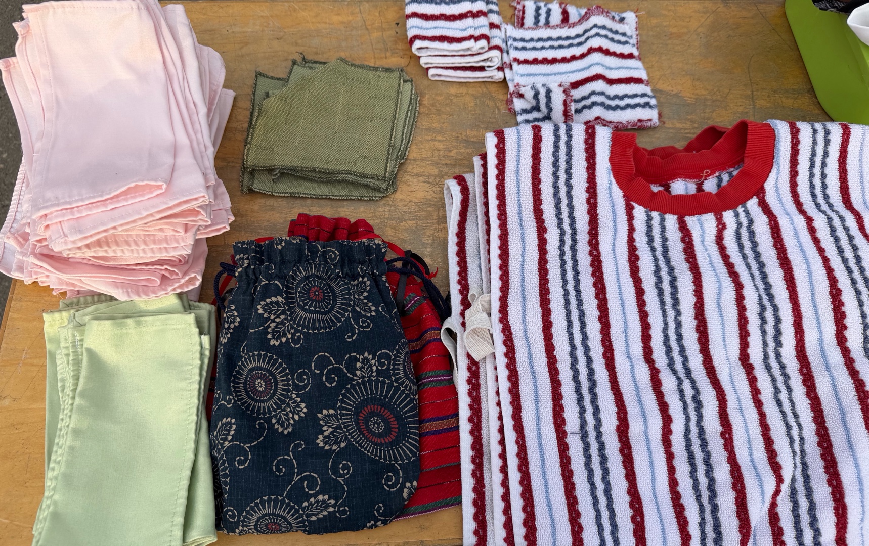 bibs for toddlers play napkins, and drawstring bags