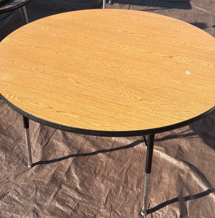 round table 48 inches