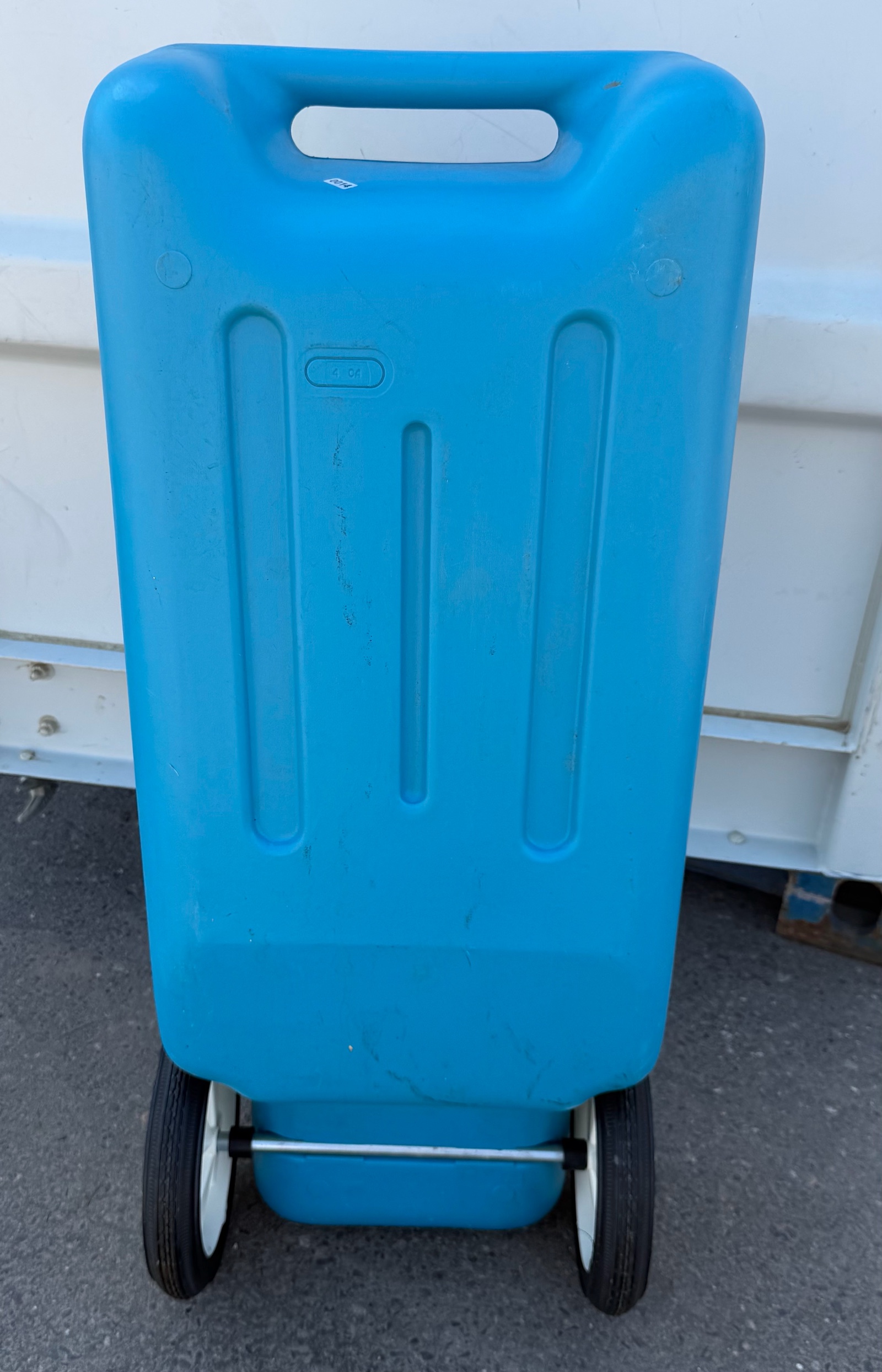 portable RV waste holding tank by Barker manufacturing