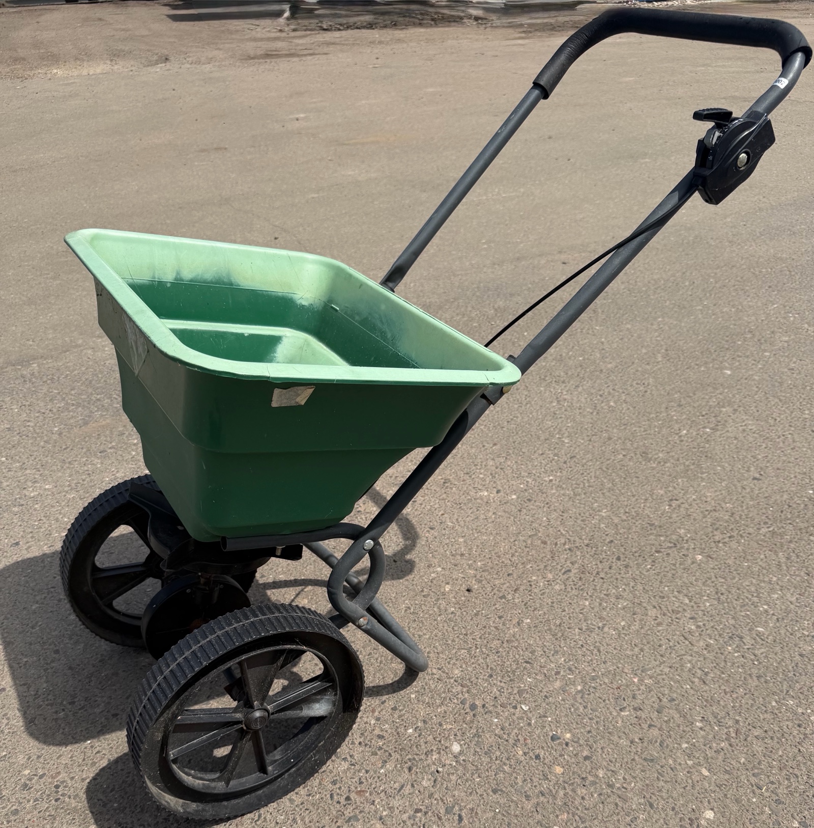 seed spreader