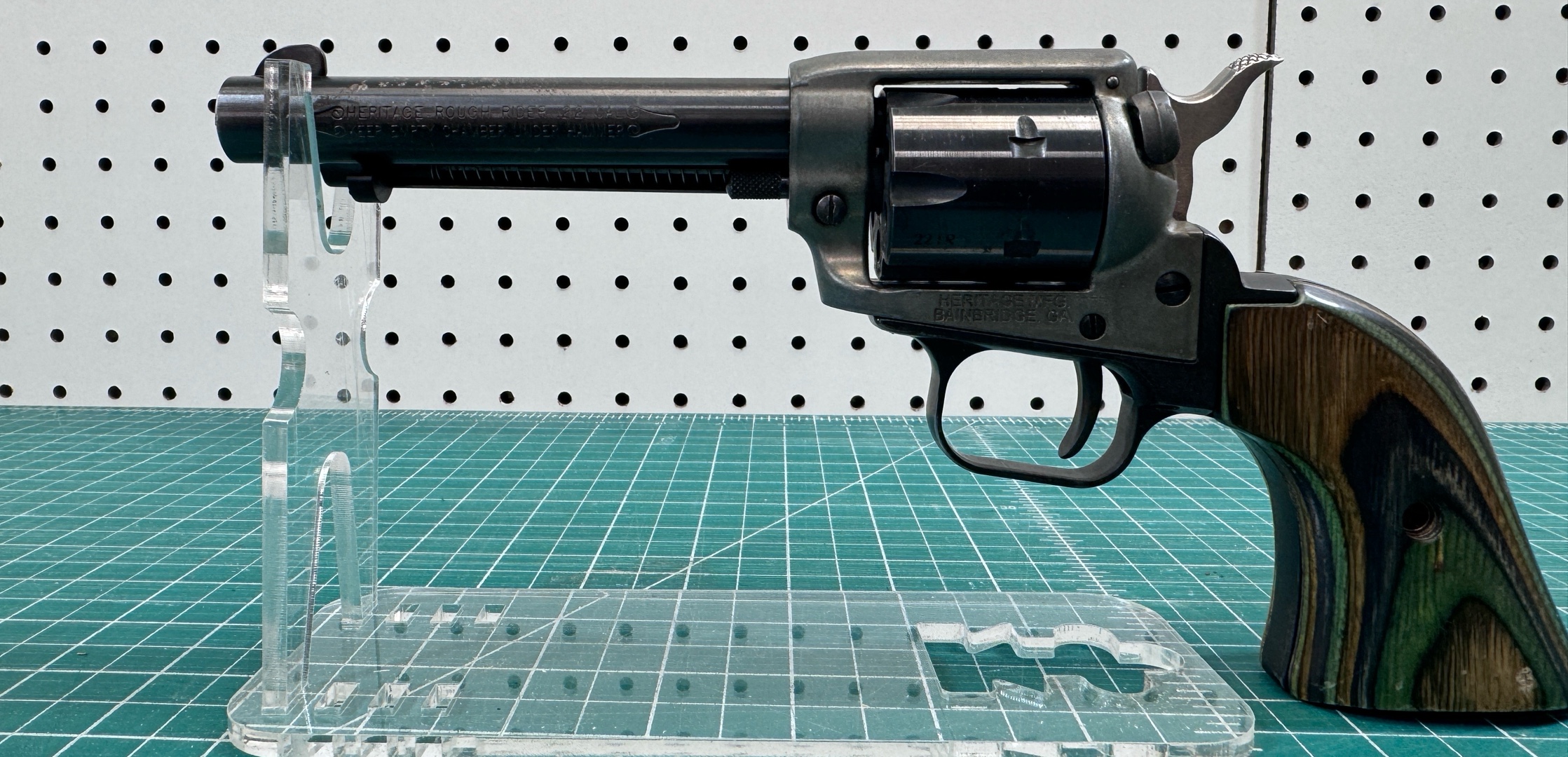 Heritage Arms	Rough Rider Revolver .22 LR 4.75" Barrel with Canvas Holster RR22CH4