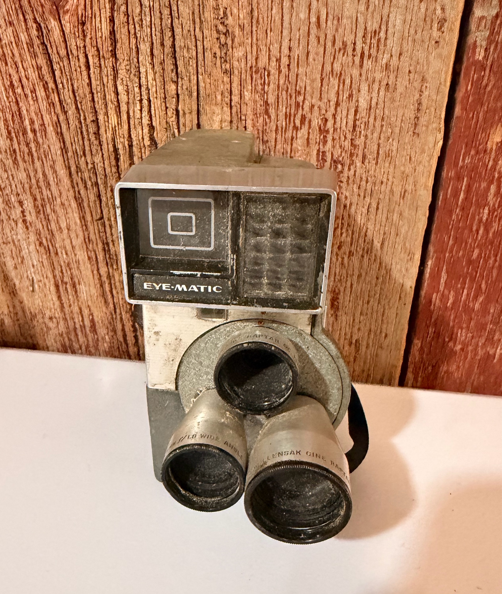 Wollensak Eye-Matic Model 46 8mm movie camera
