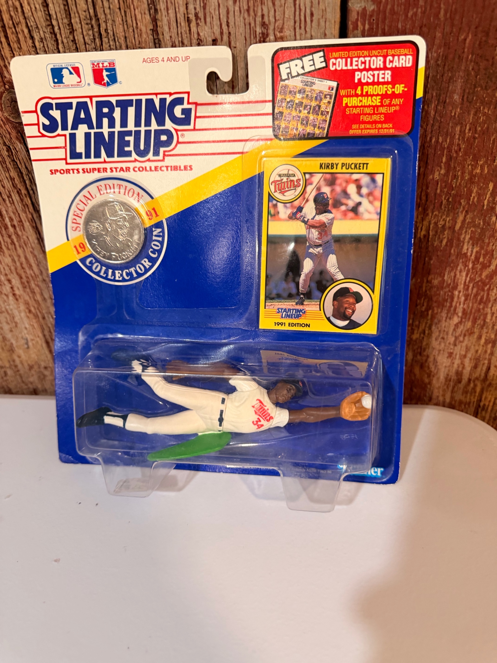 Sealed 1991 Starting Lineup Kirby Puckett Figure w Card, Collector Coin & Poster  Minnesota Twins Kenner MOC