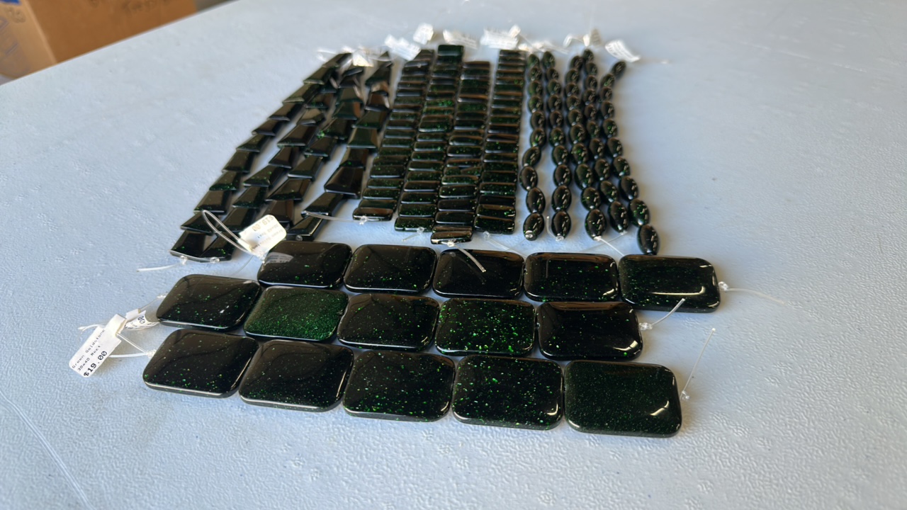 Green Goldstone beads Mixed Shapes (Lot 16 ea)