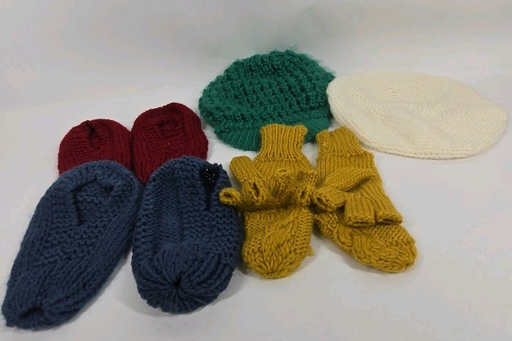 Lot of Knit Winter Accessories Hats Mittens Beret Mixed Colors Handmade Style