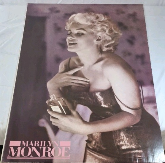 Marilyn Monroe Poster  Vintage Glamour Portrait Wall Art