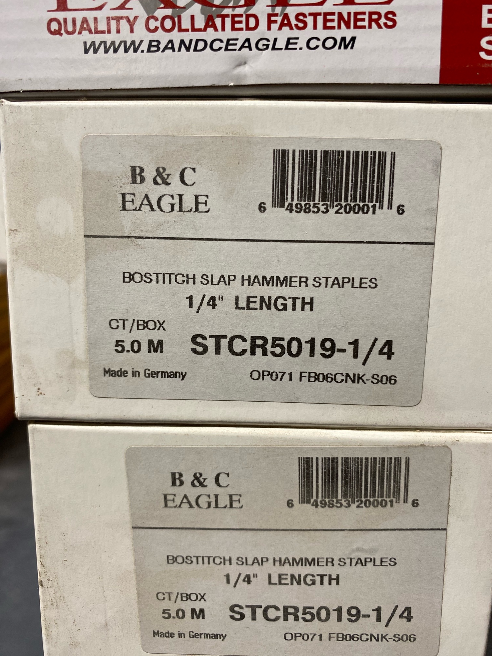 hammer tacker staples