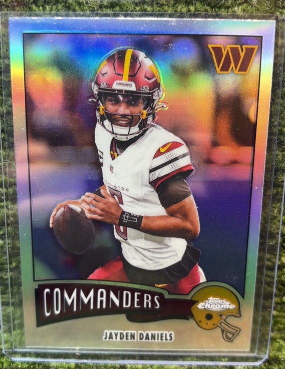 Topps Chrome 2025 Jayden Daniels Commanders #1975-34 Refractor