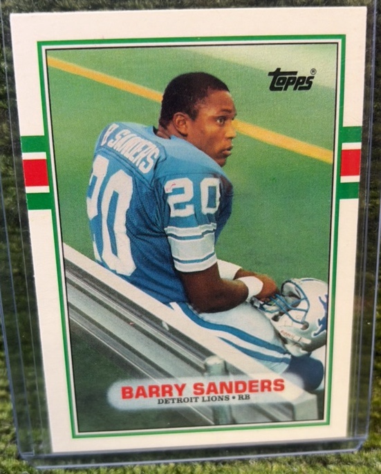 1989 Topps Traded # 83T Barry Sanders Card (B64) Detroit Lions RC Rookie Card