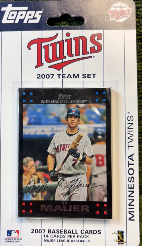 2000 Topps Minnesota Twins team Set 14 cards MLB New Sealed