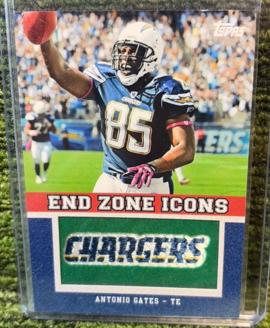 2011 Topps Antonio Gates #EZI-51 End Zone Icons Patches San Diego Chargers