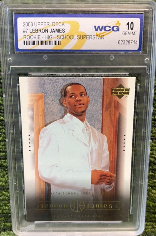 2003 UPPER DECK LEBRON JAMES WCG 10-High School Superstar