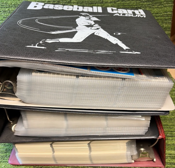 3 LARGE Binders FULL of 90s Baseball MLB