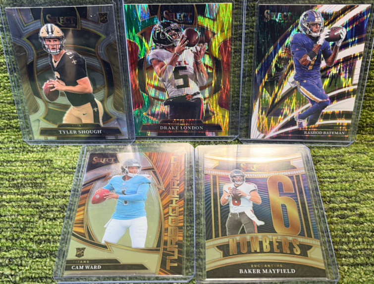 2025 Select Football Lot 5 cards Total