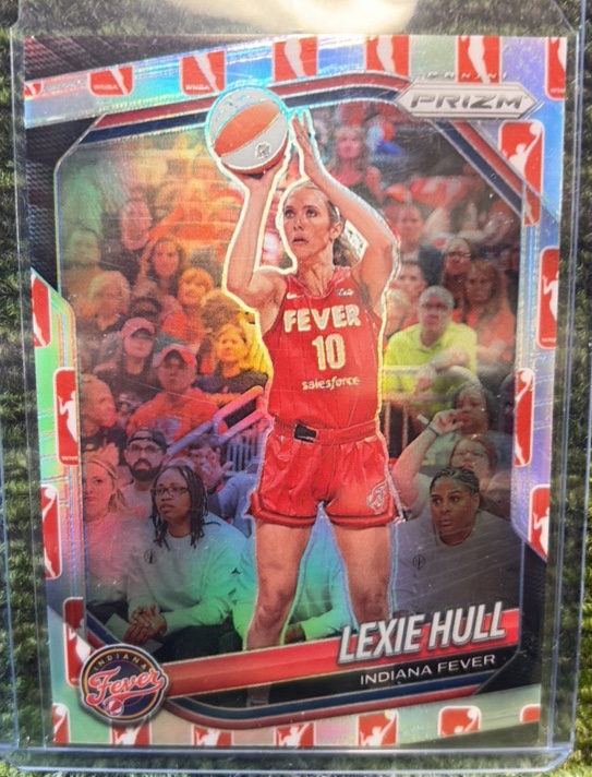 2025 Prizm WNBA #51 DSG WNBA Logo Silver Prizm Lexie Hull Indiana Fever
